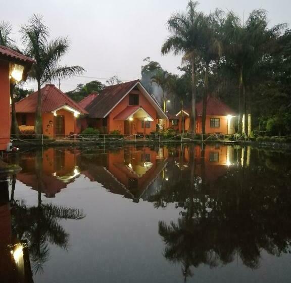 فندق Cabañas Mountain River Lake Inn