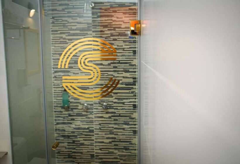 هتل Costa Sol Moquegua