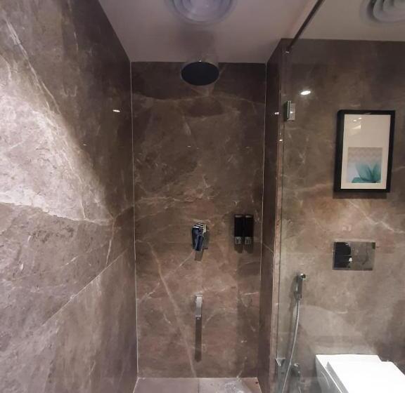 בית מלון כפרי Grand Sarovar Portico, Latur