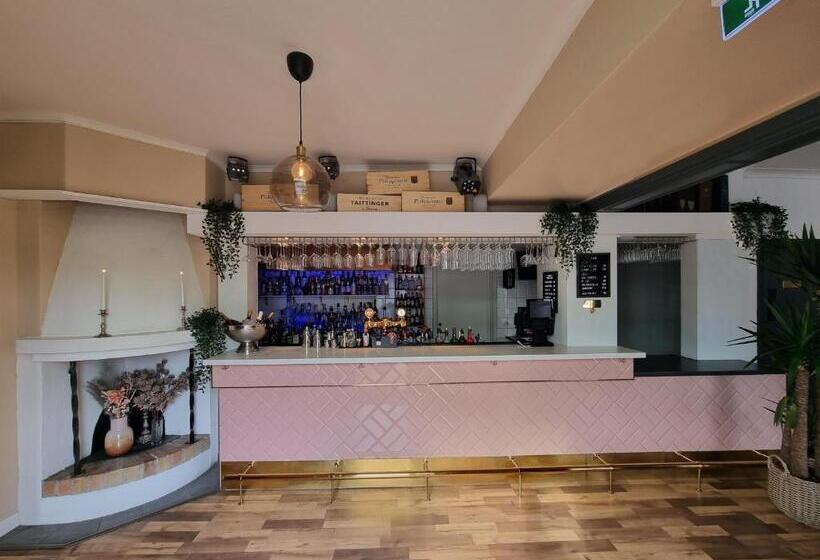 酒店 L Gästis Tierp