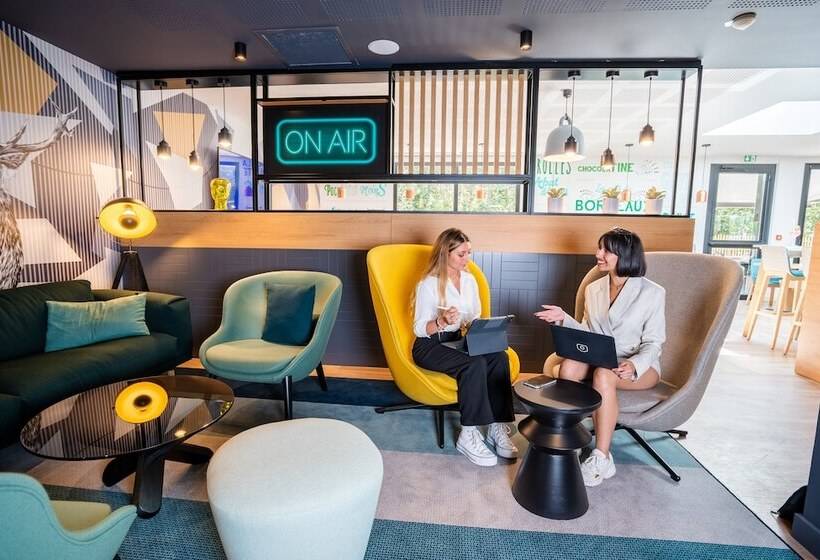 هتل Holiday Inn   Bordeaux Merignac, An Ihg