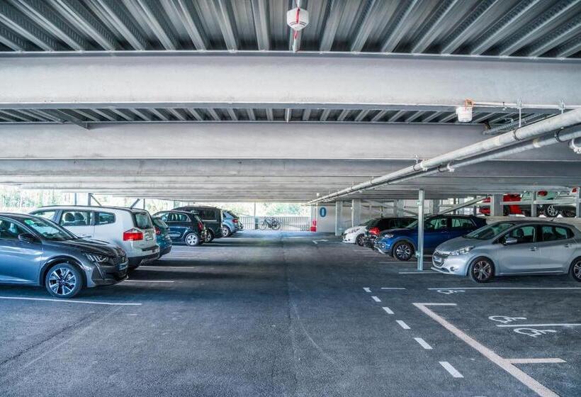 هتل Holiday Inn   Bordeaux Merignac, An Ihg