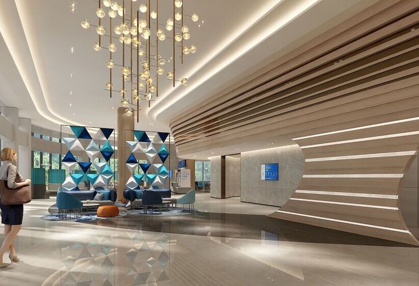 בית מלון כפרי Holiday Inn Express Yibin By Ihg