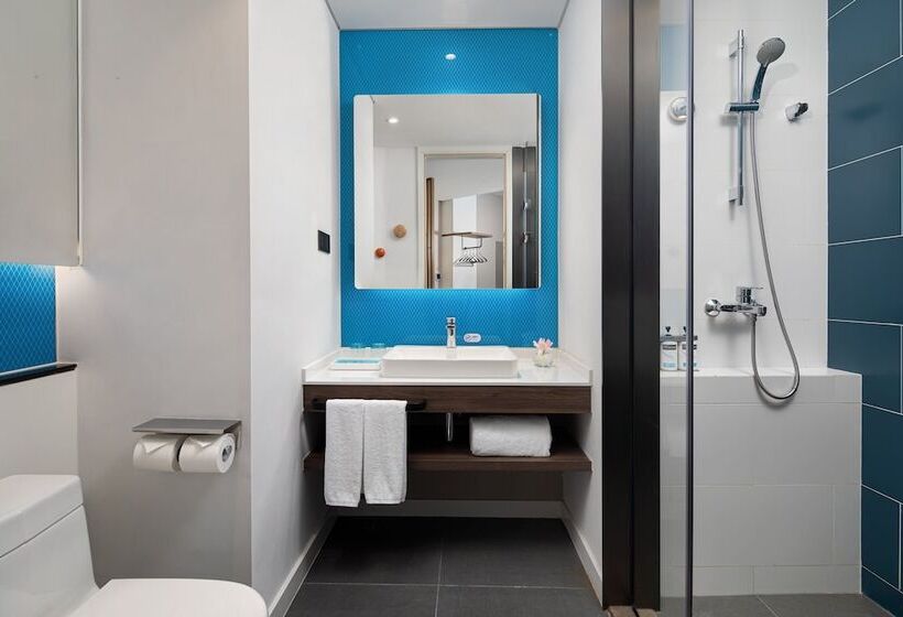 בית מלון כפרי Holiday Inn Express Yibin By Ihg