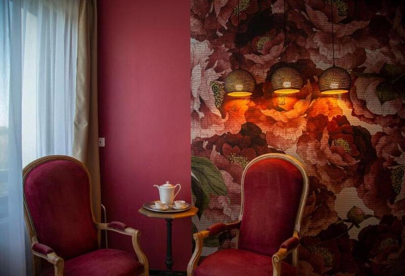 ホテル Hôtel Le Grand Barnum