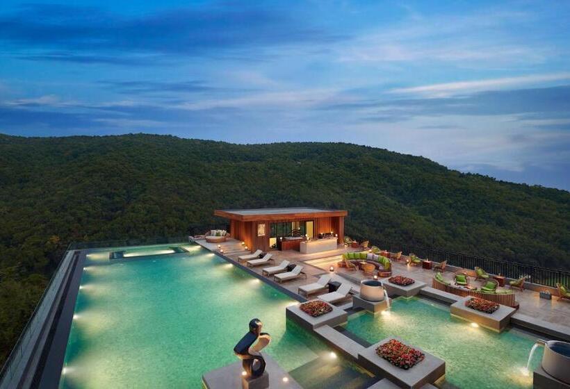 Hotel Hyatt Regency Dehradun Resort And Spa