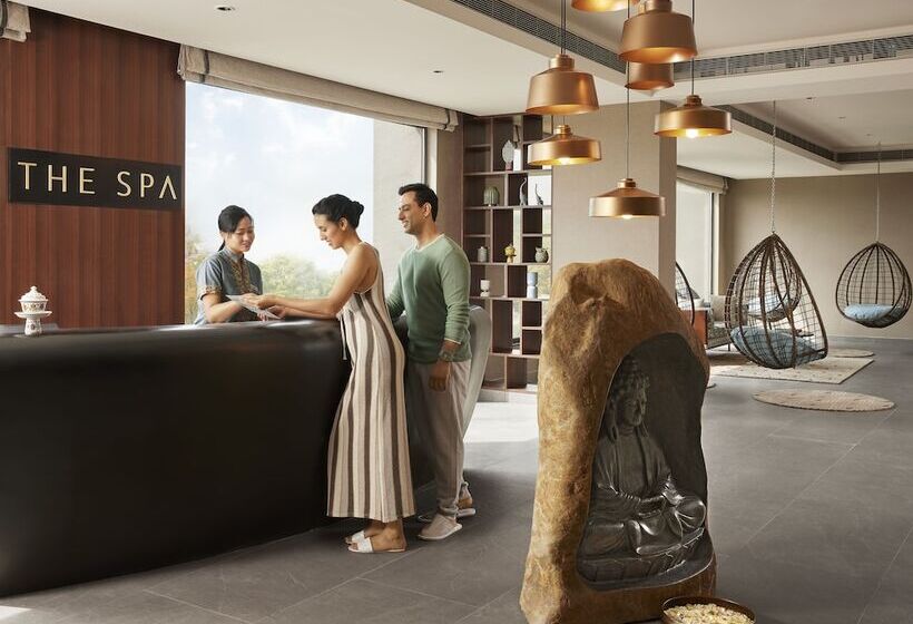 Hotel Hyatt Regency Dehradun Resort And Spa