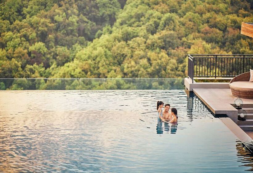 Hotel Hyatt Regency Dehradun Resort And Spa