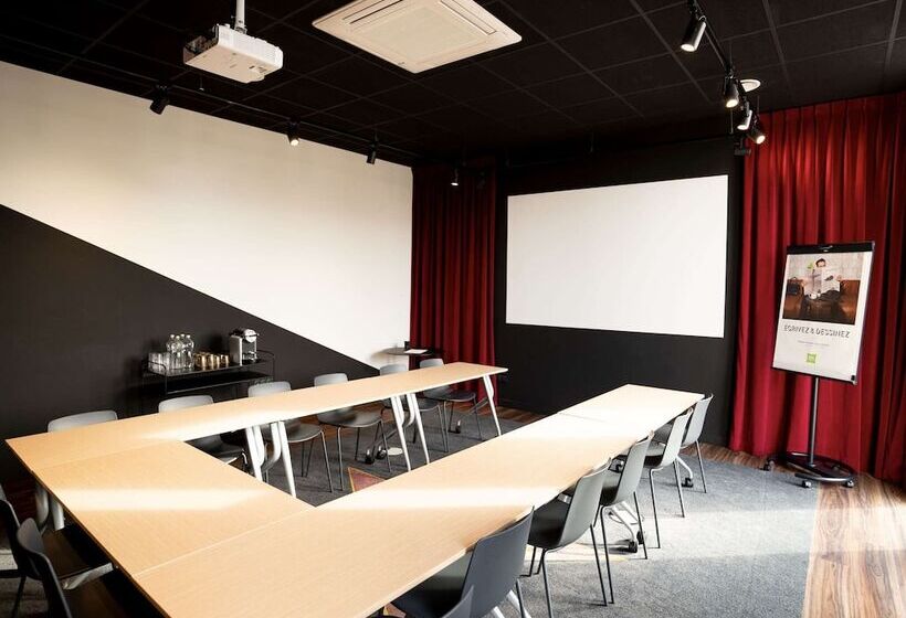 ホテル Ibis Styles Lens Centre Gare