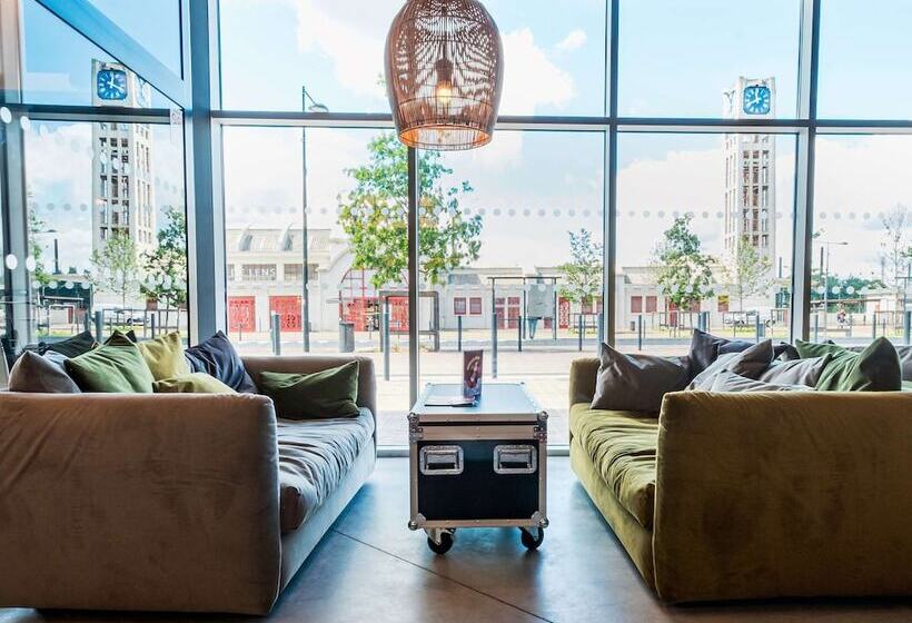 ホテル Ibis Styles Lens Centre Gare