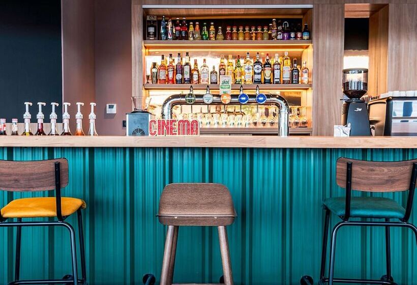 ホテル Ibis Styles Lens Centre Gare