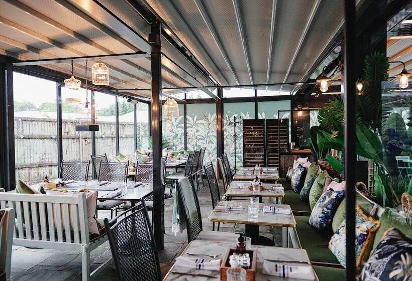 ホテル Kings Arms