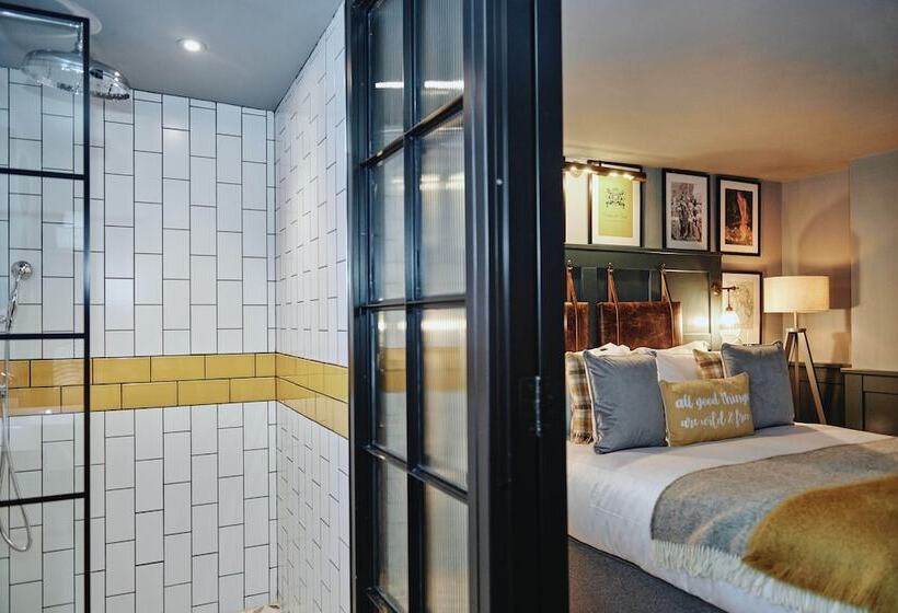 ホテル Kings Arms