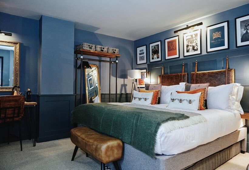 ホテル Kings Arms