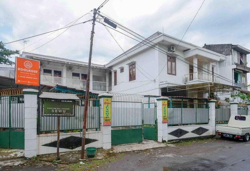 ホテル Koolkost Syariah At Jalan Juanda Solo   Minimum Stay 6 Nights