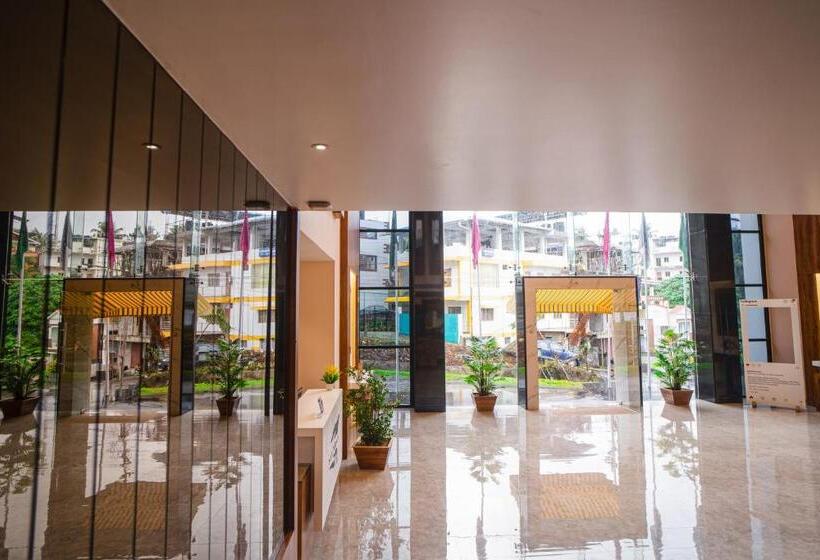 ホテル Mansha Palace