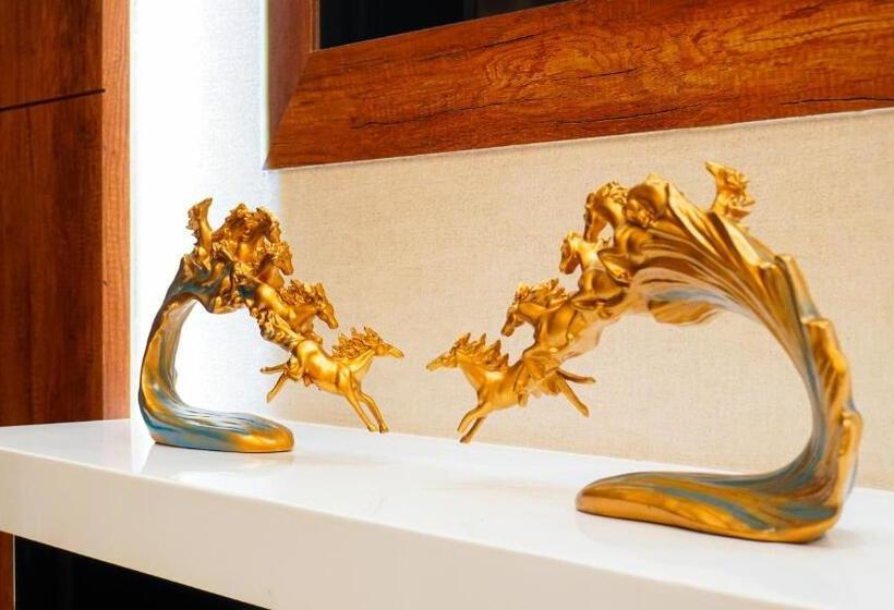 ホテル Mansha Palace