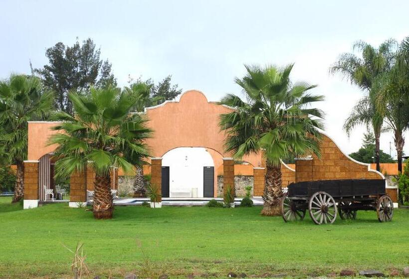 ホテル Meson Del Puente