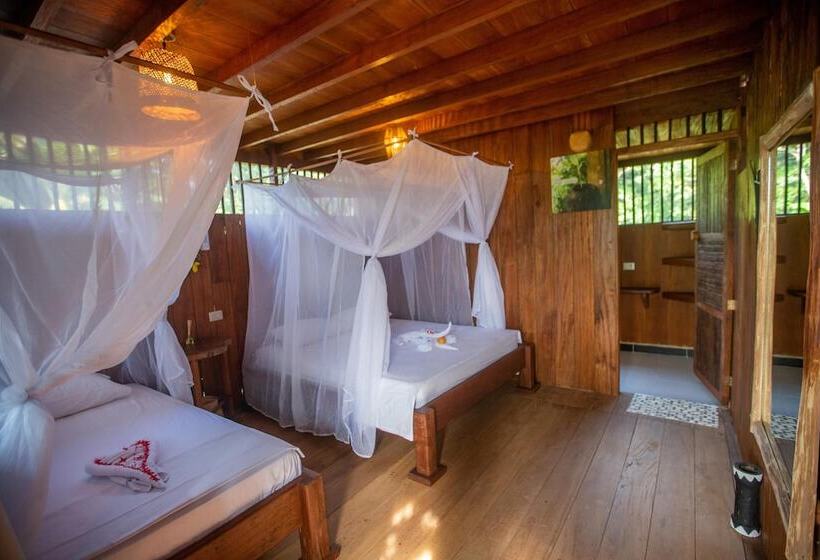 هتل Ostional River