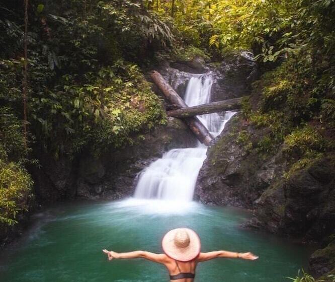 هتل Ostional River