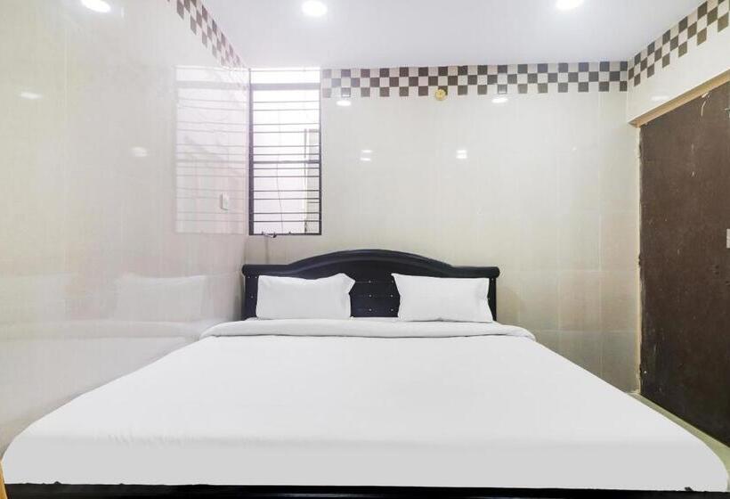 Super Hotel O Aroma Classic Near Nampally Railway Station