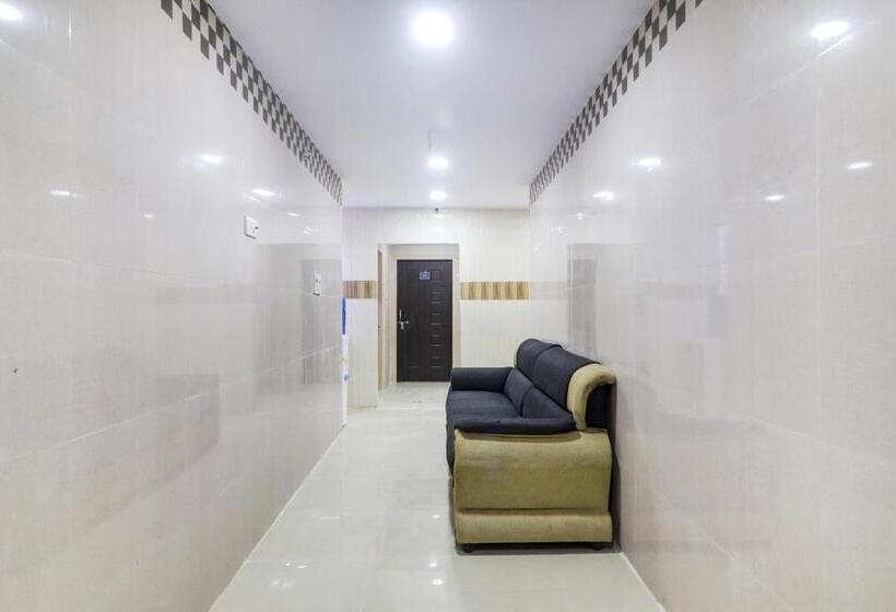 Super Hotel O Aroma Classic Near Nampally Railway Station
