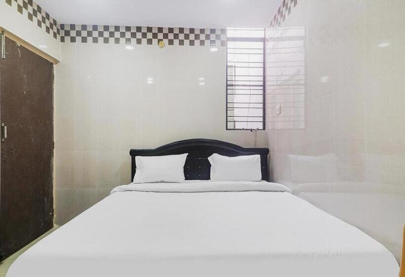 Super Hotel O Aroma Classic Near Nampally Railway Station