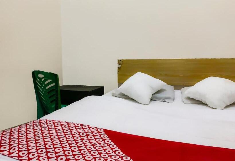 فندق Reddoorz Near Rs Labuang Baji Makassar