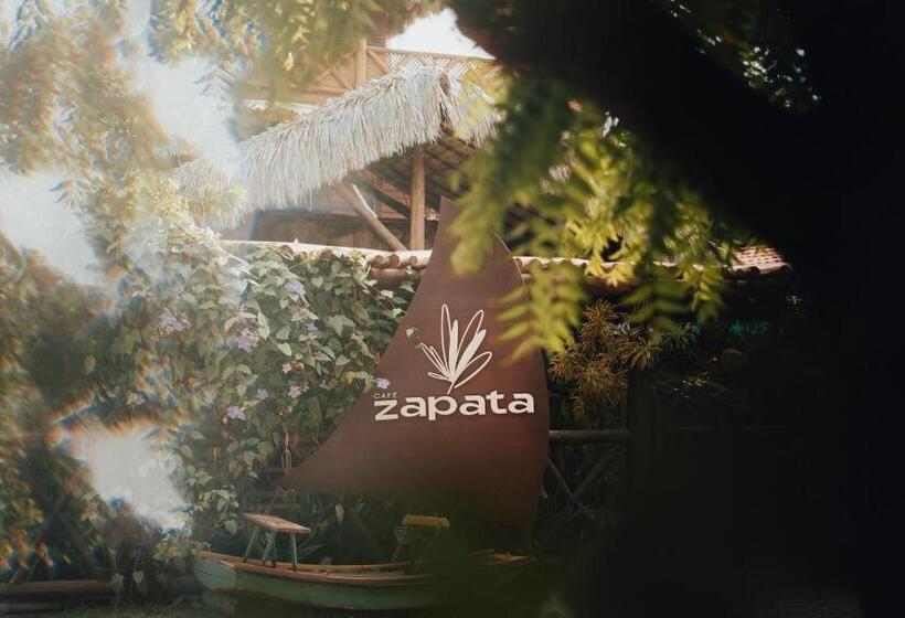 هتل Zapata