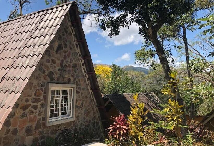 בית מלון כפרי Refugio Cariguana