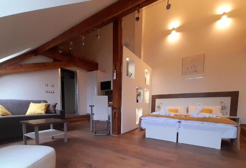 فندق Residence Mariánská