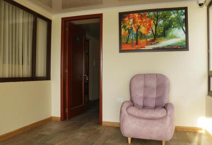 בית מלון כפרי Rocamonti