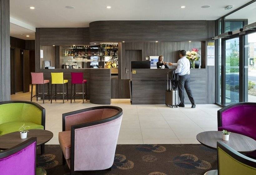 בית מלון כפרי Hôtel Roi Soleil Prestige Plaisir   St Quentin