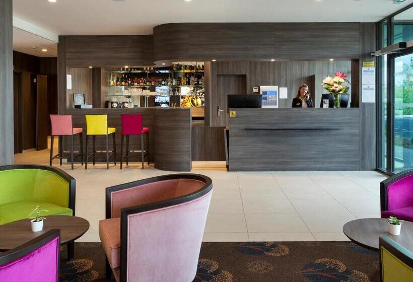 בית מלון כפרי Hôtel Roi Soleil Prestige Plaisir   St Quentin