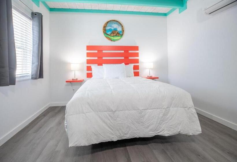 فندق Salt Air Inn & Suites