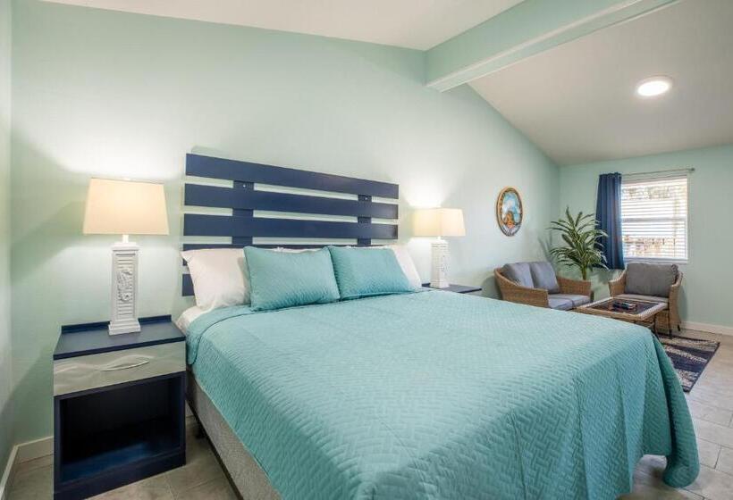 فندق Salt Air Inn & Suites