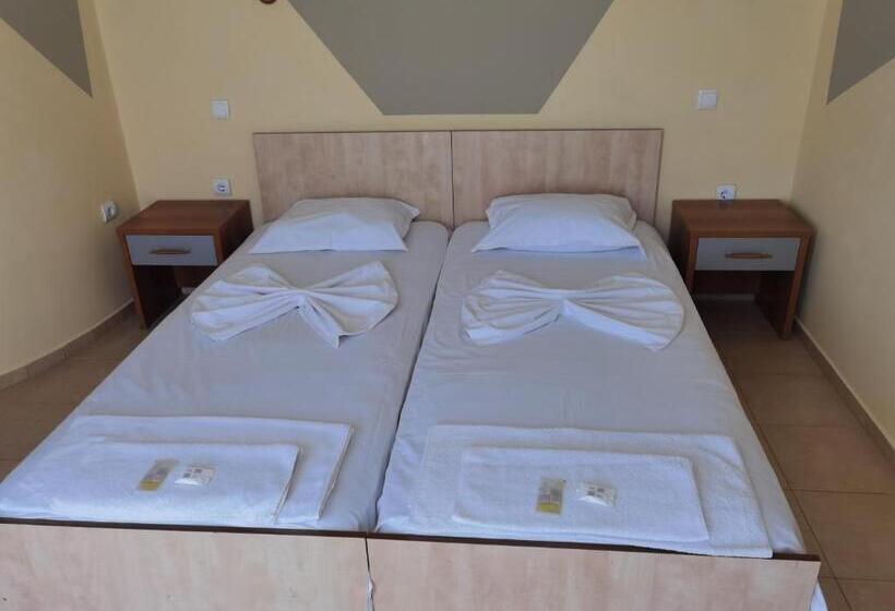 ホテル Santorini Sveti Vlas