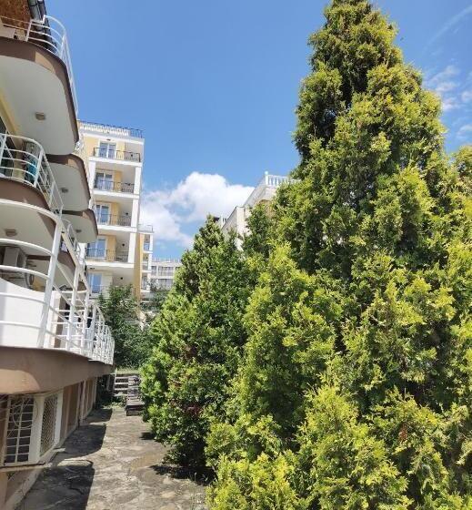 בית מלון כפרי Santorini Sveti Vlas