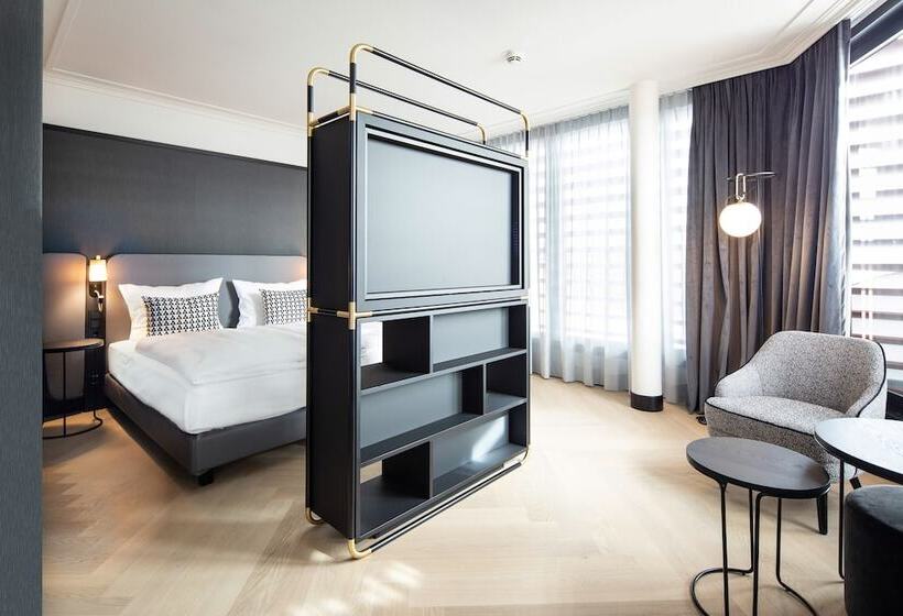 ホテル Schillerhof, Weimar