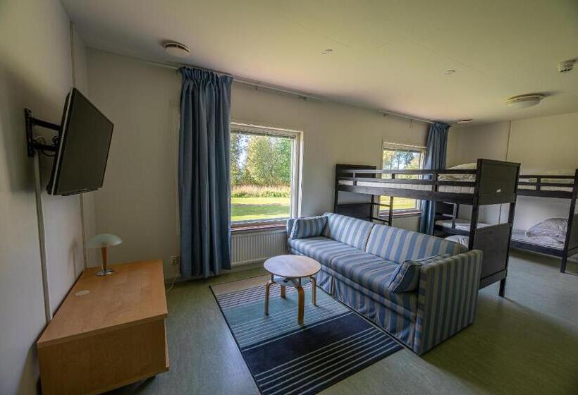 בית מלון כפרי Systemairhallen Bed&breakfast