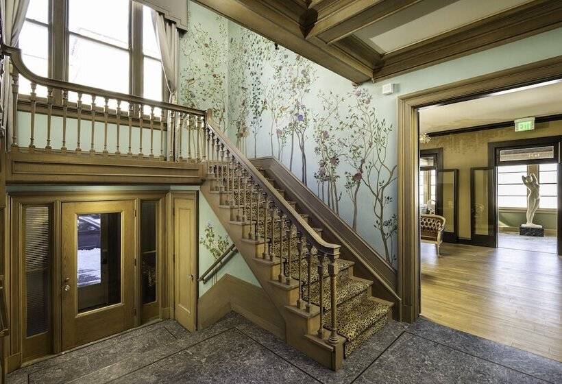 Отель The Edward Buffalo