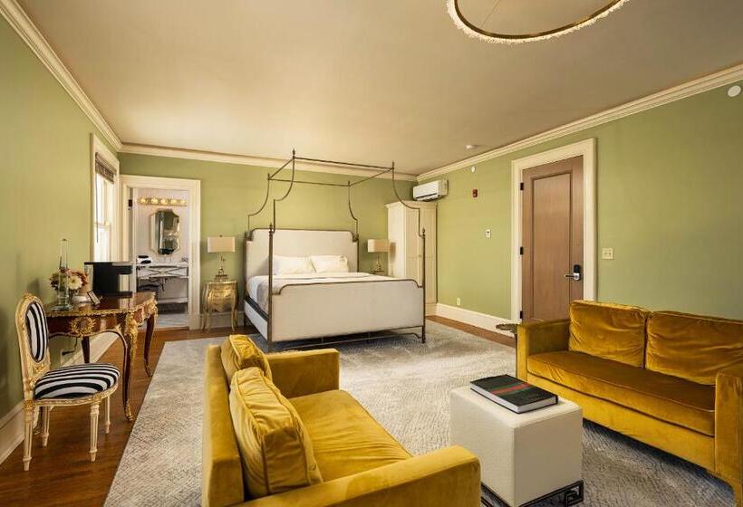 Отель The Edward Buffalo