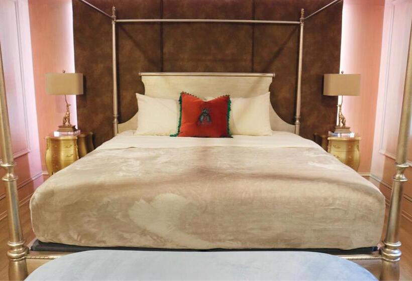 Отель The Edward Buffalo