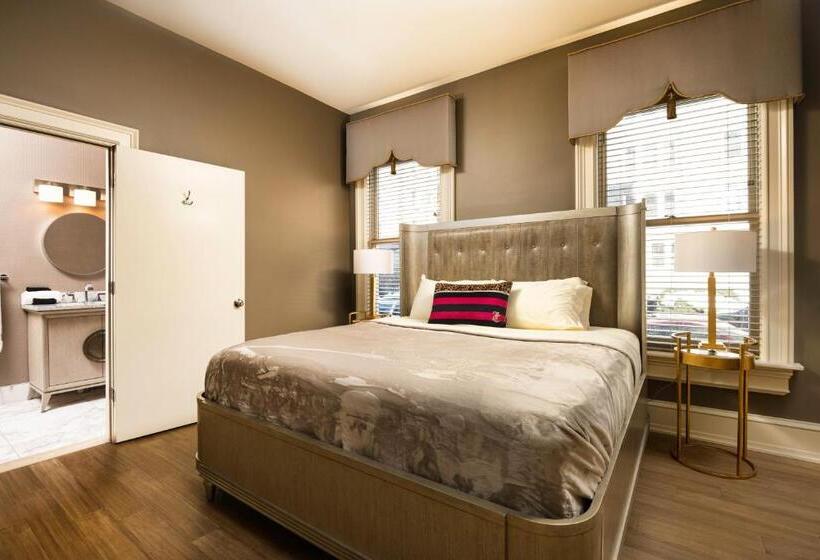 Отель The Edward Buffalo