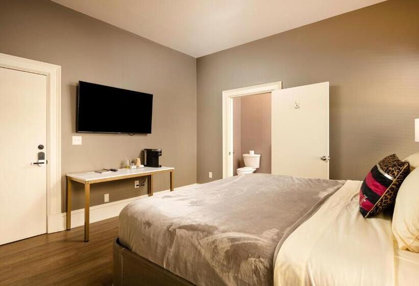 Отель The Edward Buffalo