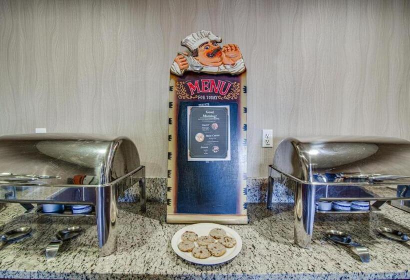 בית מלון כפרי Inn At Hunters Run