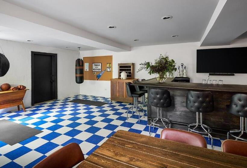 The Neighborhood Hotel Grand Beach