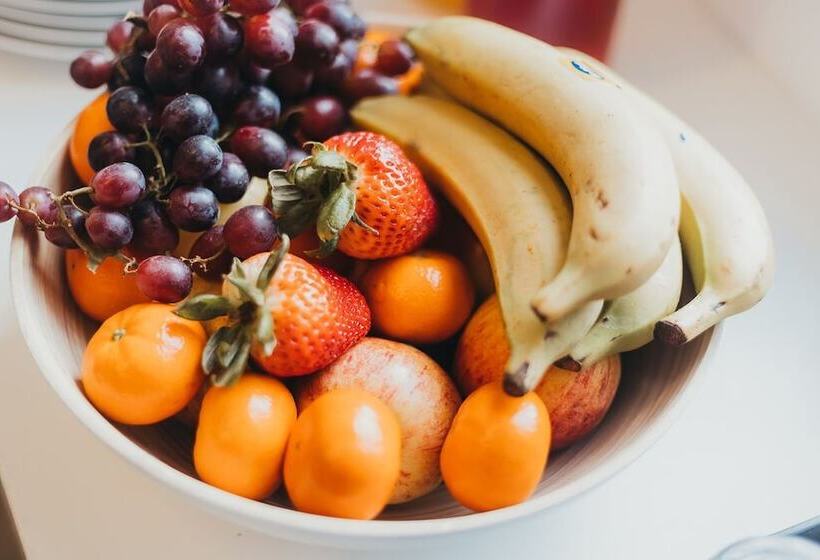 בית מלון כפרי Quarter By The Warren Collection