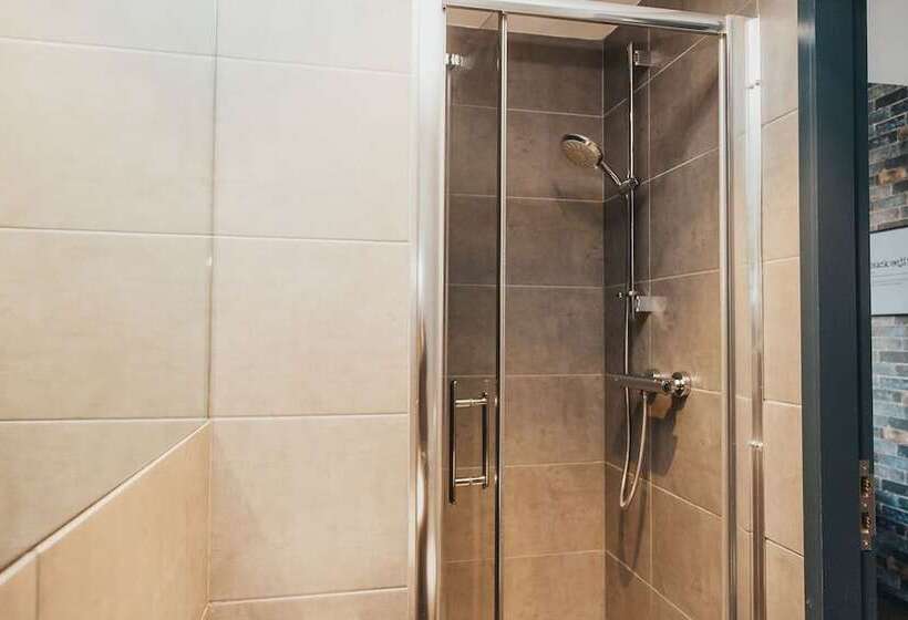 Отель Quarter By The Warren Collection