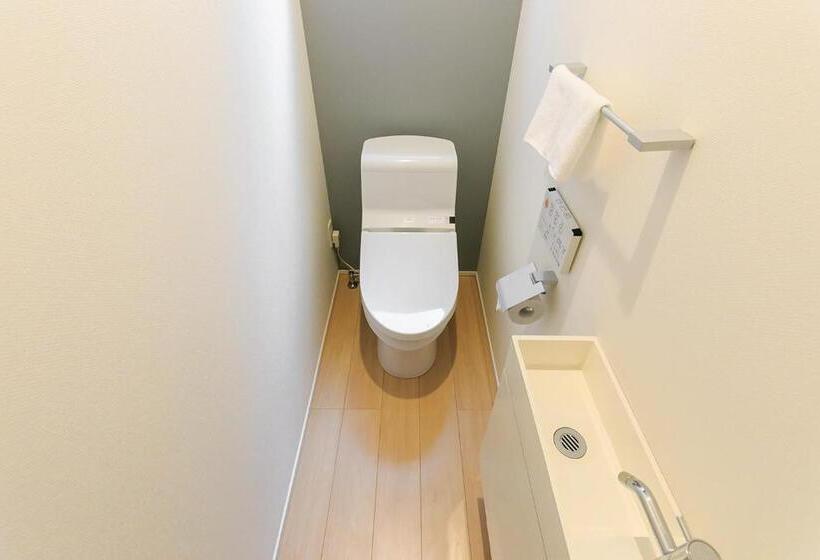 ホテル Trive Osu West 最大12名宿泊可能 駅チカ 1台無料駐車場付き